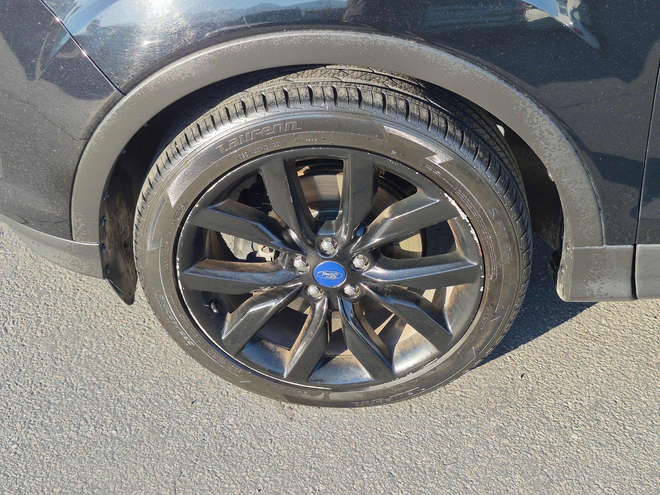 Used 2017 Shadow Black Ford Titanium image 11