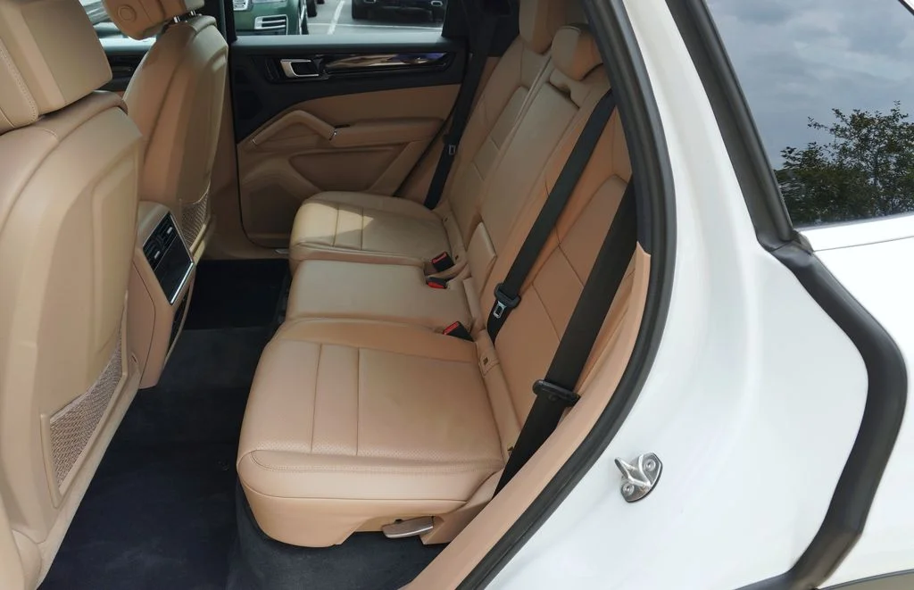 Used 2019 White Porsche Base image 24