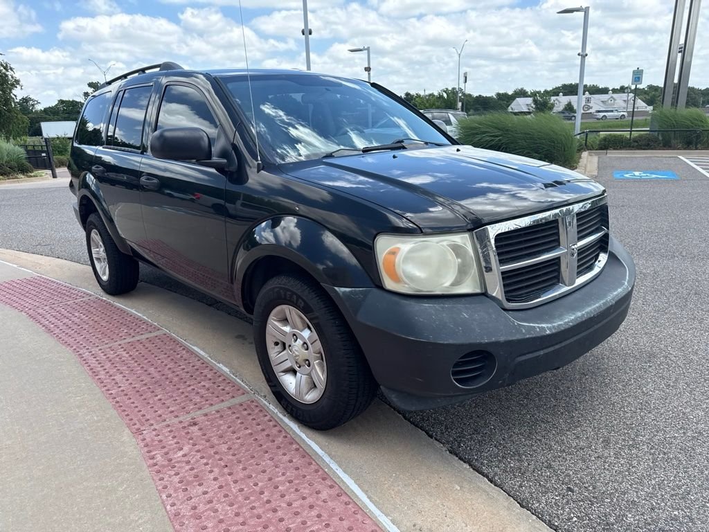 Used 2008 Black Dodge SXT image 3