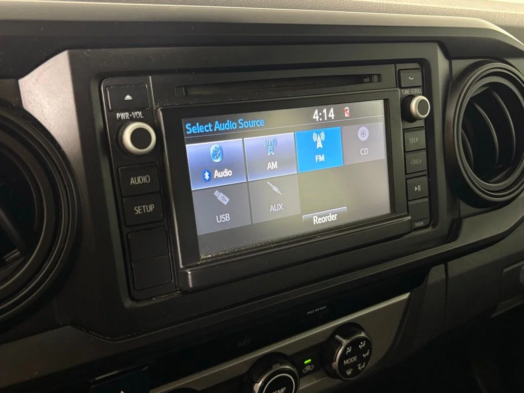 Used 2018 Gray Toyota SR image 25