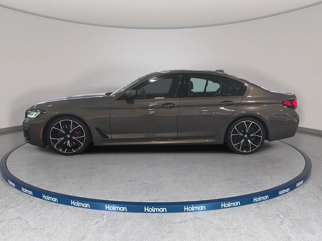 Used 2023 Alvite Gray Metallic BMW M550i xDrive image 9