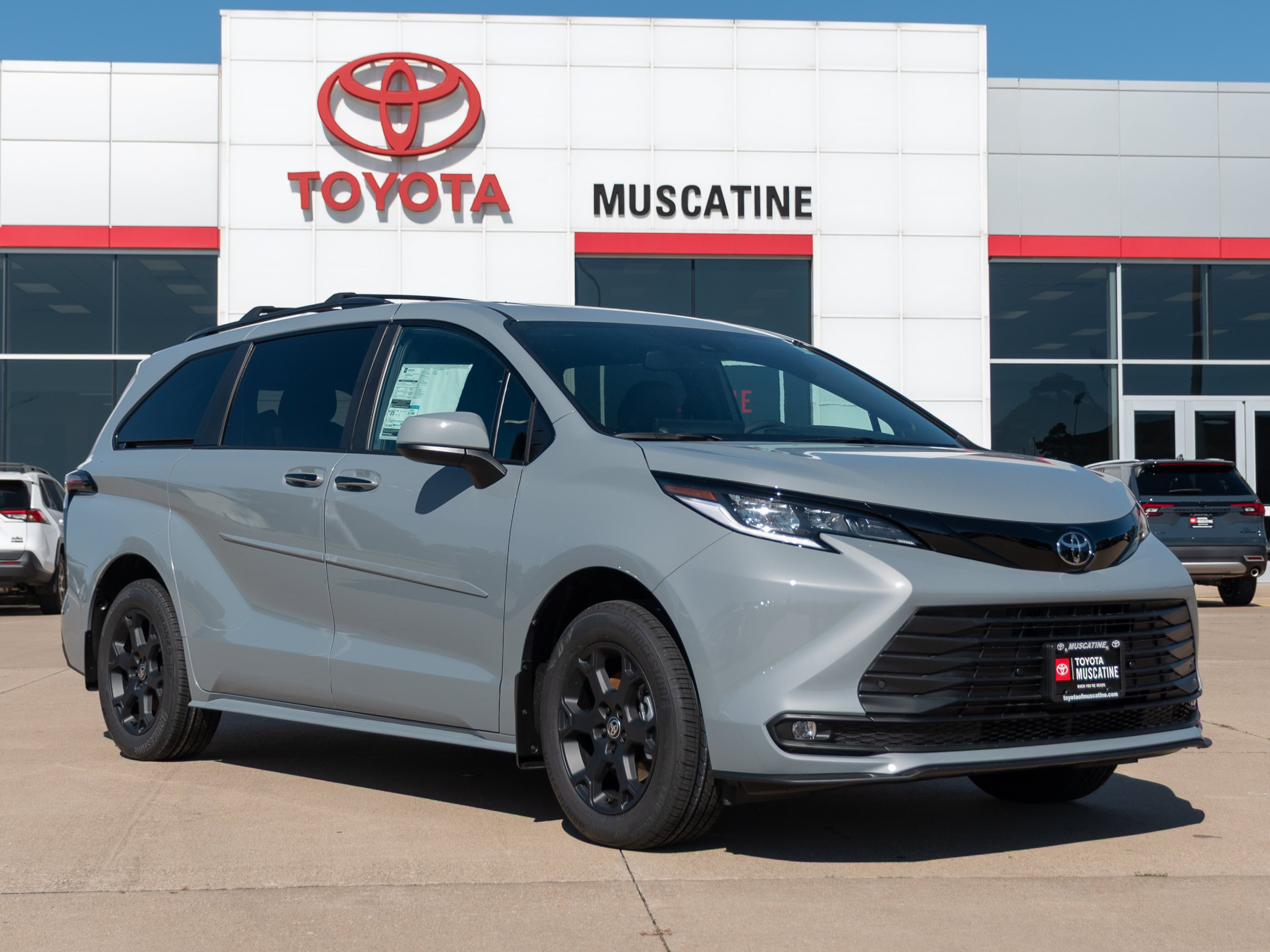 2026 Toyota Sienna Woodland Edition