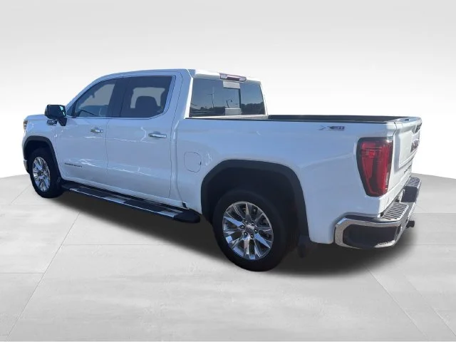 Used 2023 SUMMIT WHITE GMC SLT image 3