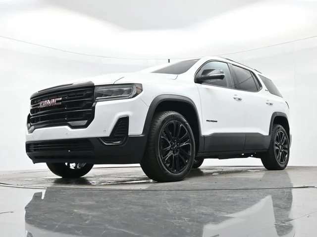Used 2023 Summit White GMC SLE image 27