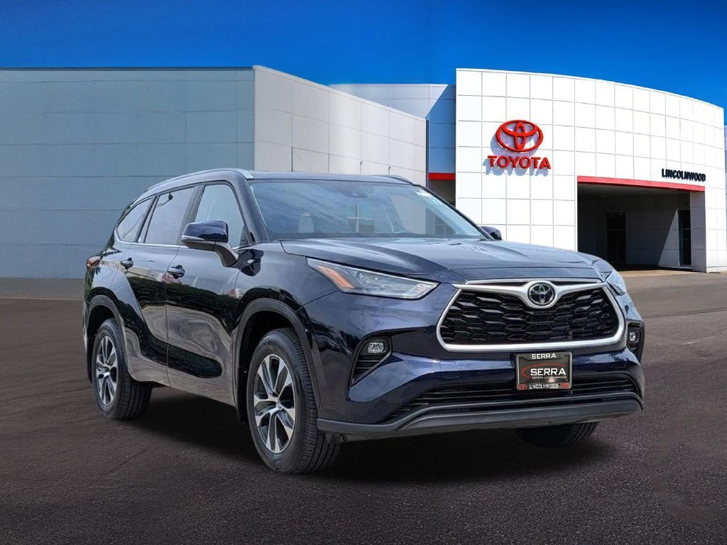 Certified Used 2026  Toyota XLE image 9