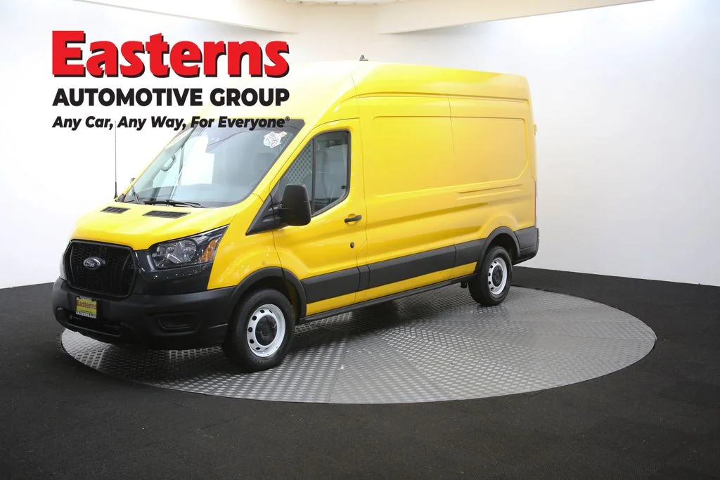 Used 2021 Yellow Ford Base image 57