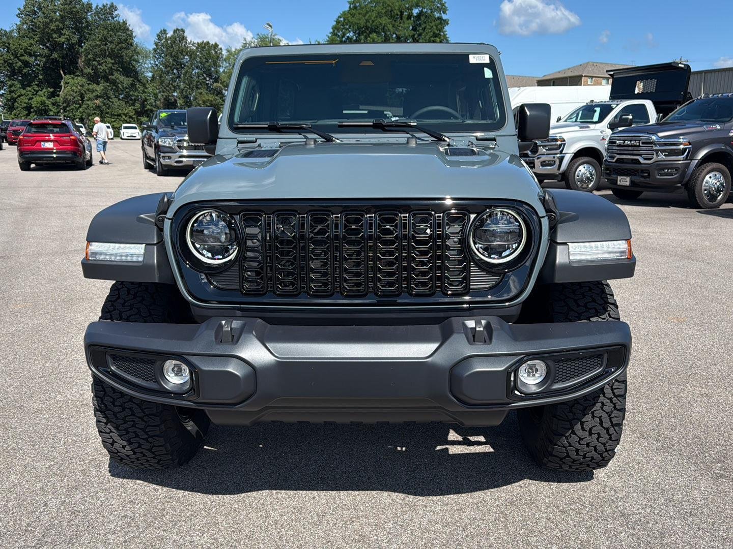 New 2026 Anvil Clear-Coat Exterior Paint Jeep SPORT 4 DOOR 4X4 image 13