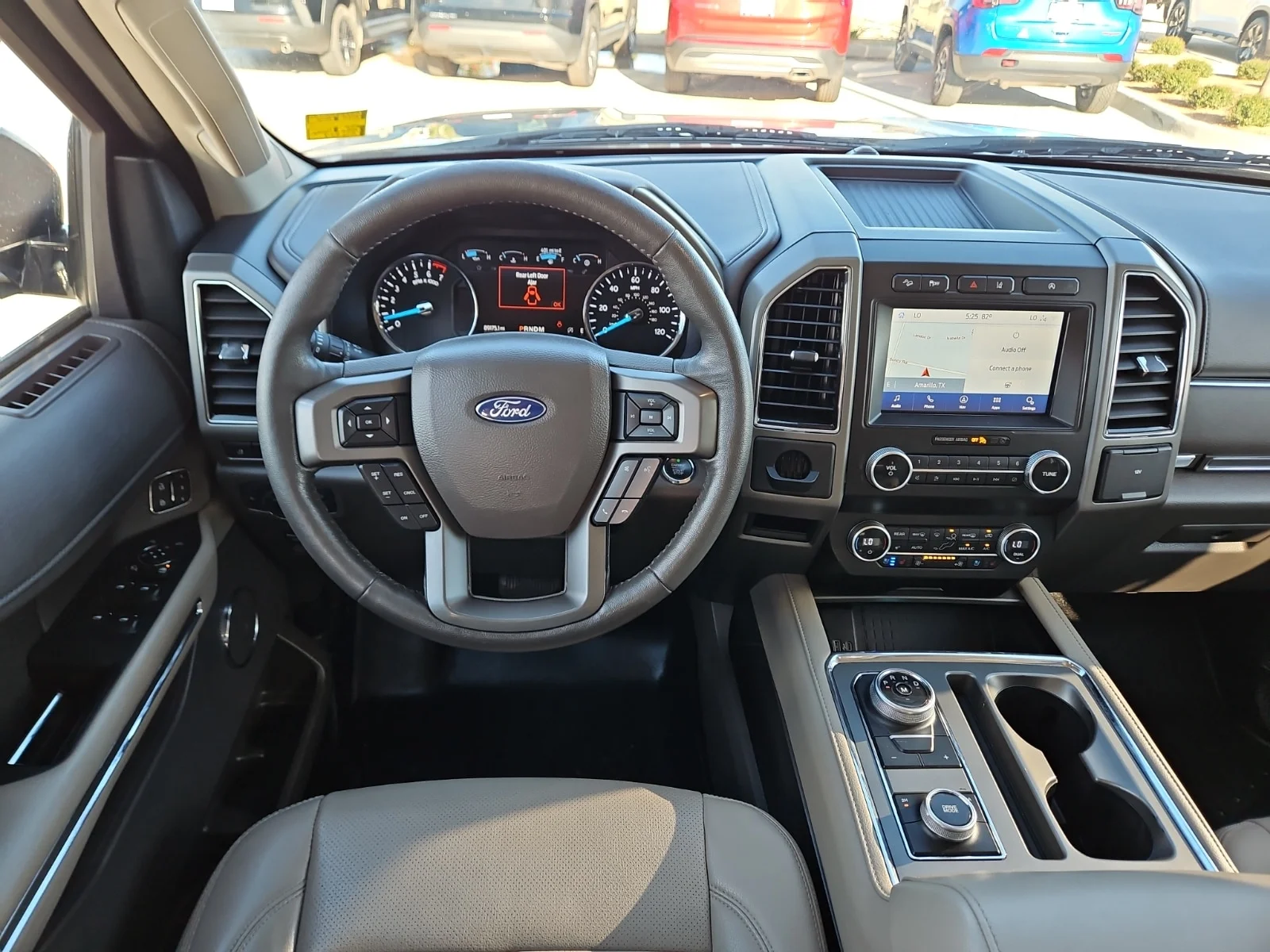 Used 2020 Magnetic Metallic - J7 Ford XLT MAX image 9