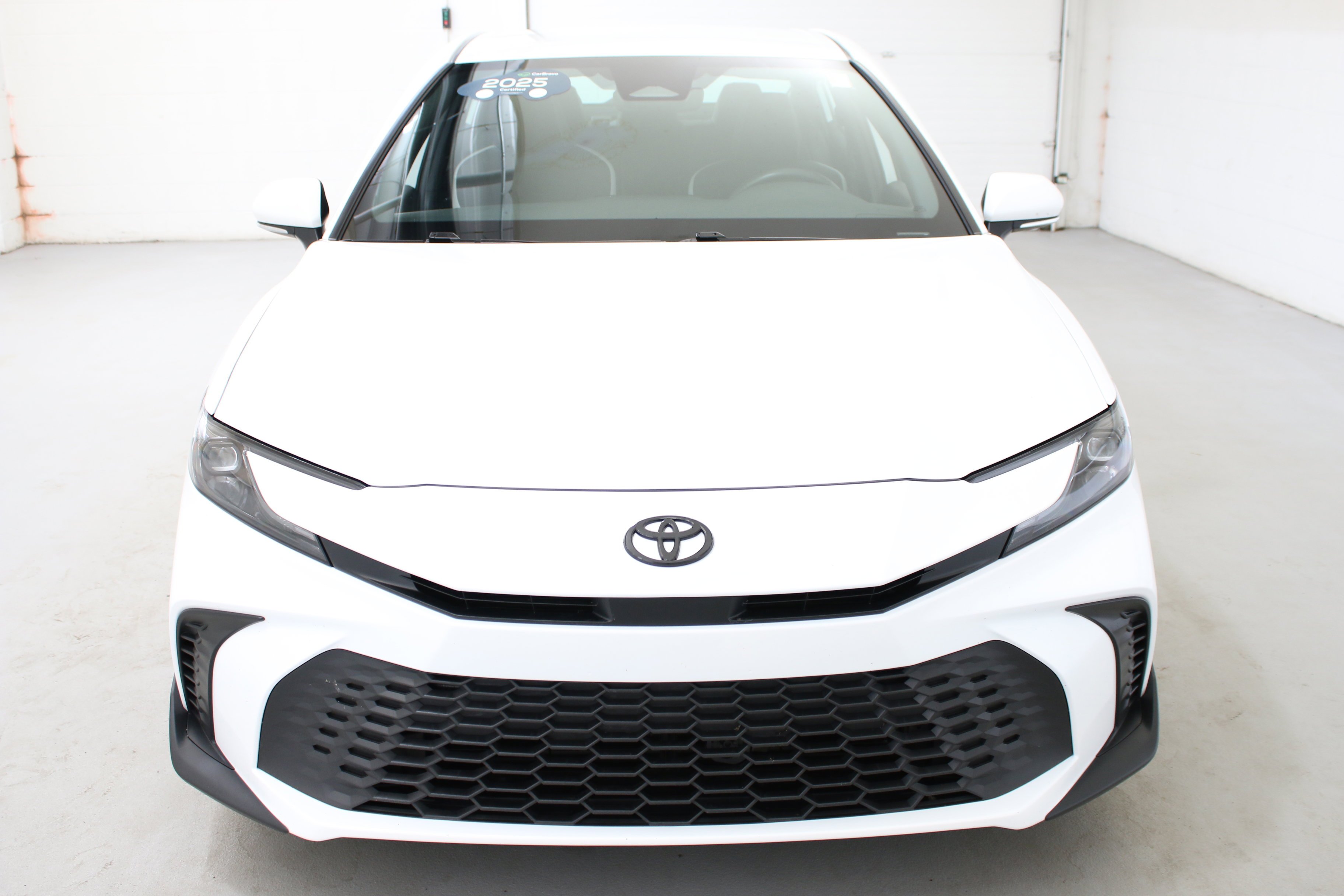 Used 2025 White Toyota SE image 10