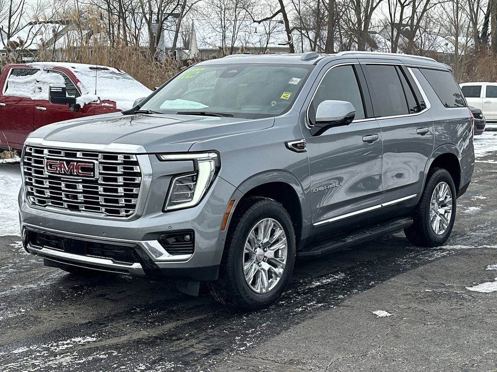 2025 GMC YUKON - Image 3