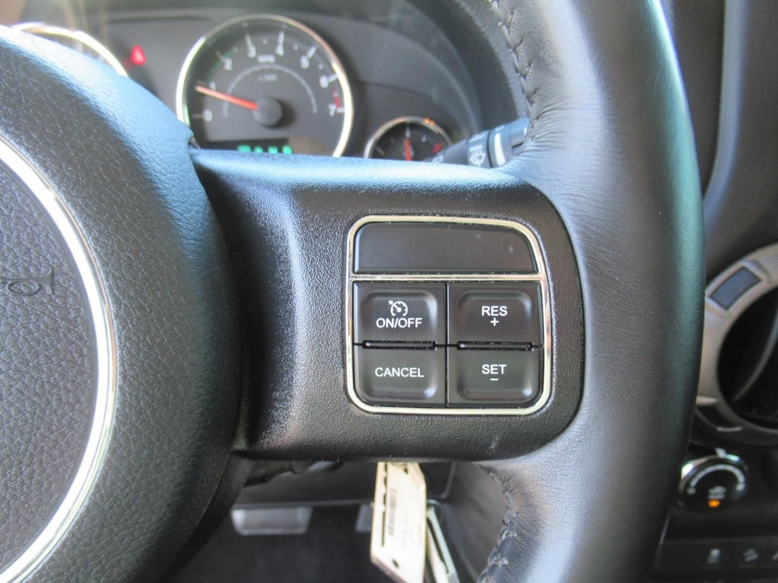 Used 2018 Silver Jeep Unlimited Sport image 24