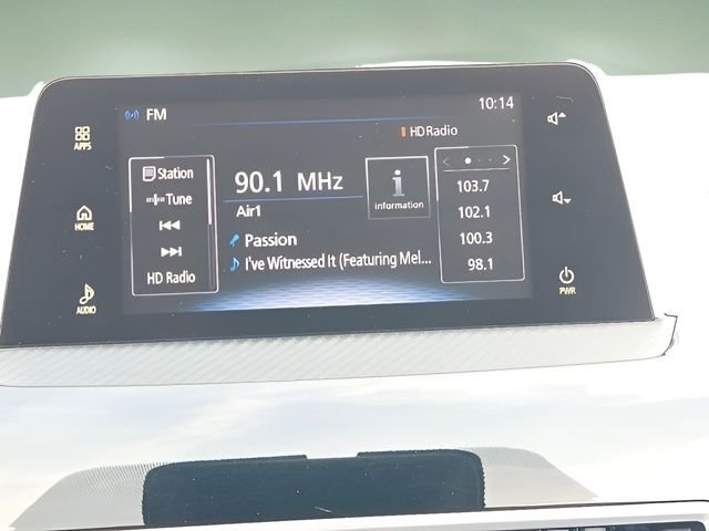 Used 2018  Mitsubishi SEL image 28
