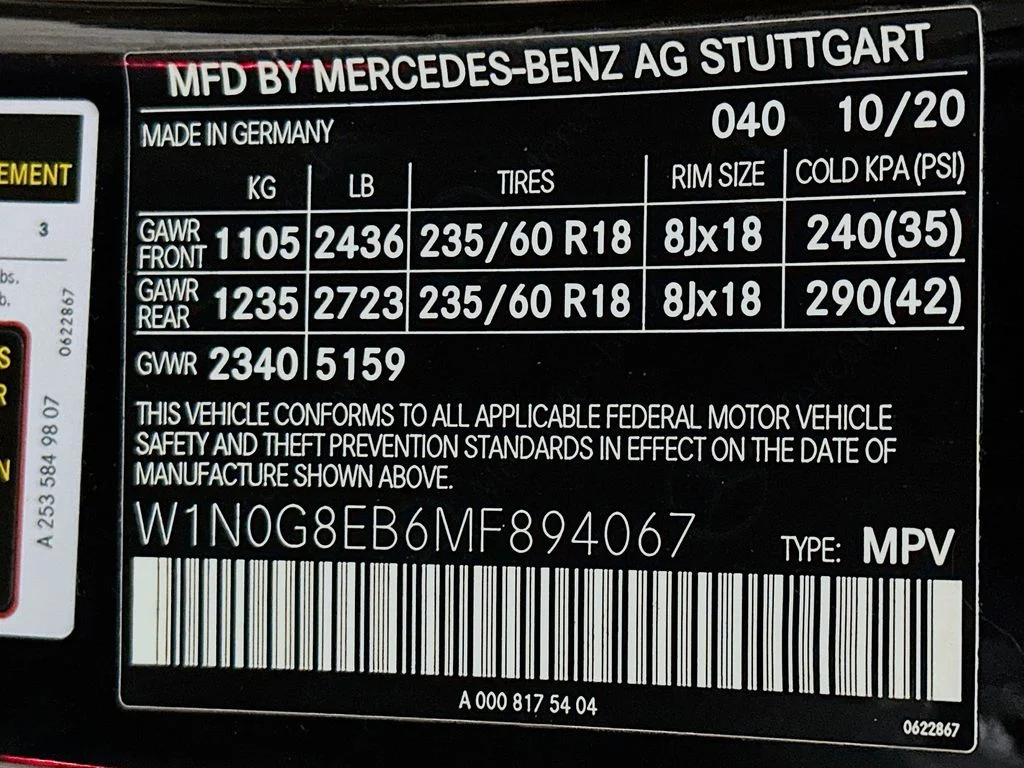 Used 2021 Black Mercedes-Benz GLC 300 image 30