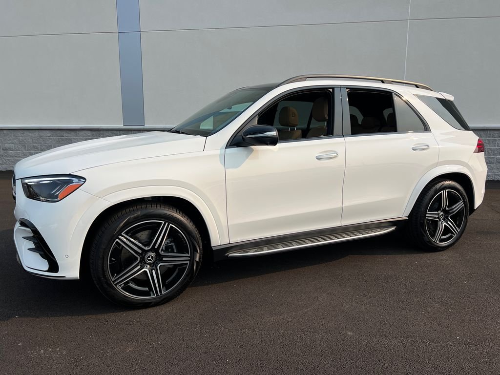 New 2026 Polar White Mercedes-Benz GLE 450 image 1