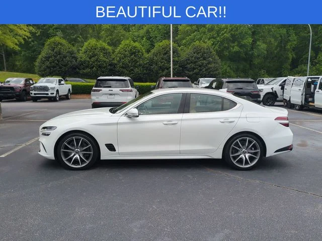 Used 2022 White Genesis 3.3T image 2