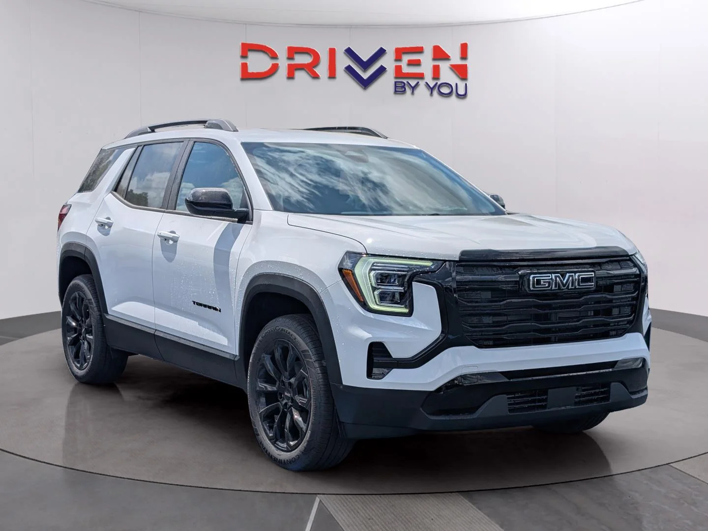 New 2026 Summit White GMC Elevation image 7