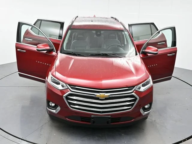 Used 2021 CAJUN RED TINTCOAT Chevrolet High Country image 44