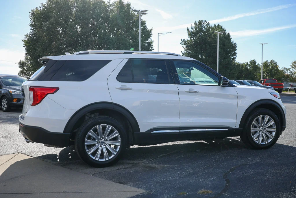 Certified Used 2023 White Ford Limited image 21