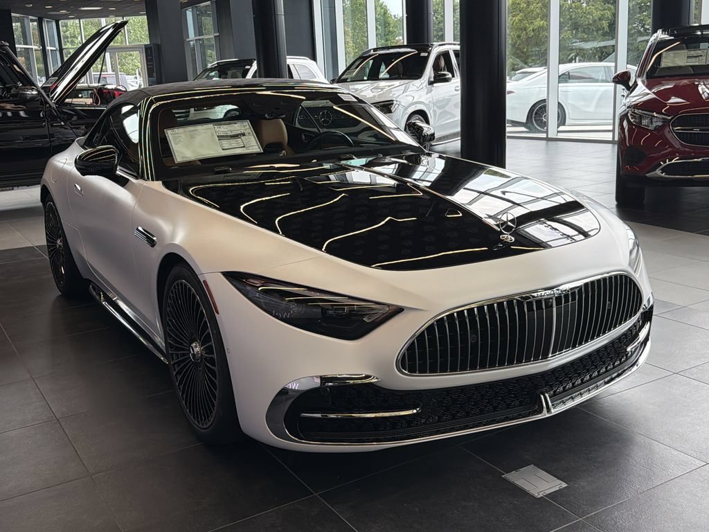 New 2027 MANUFAKTUR moonlight white magno (White Ambiance) Mercedes-Benz Maybach SL 680 Monogram Series image 42