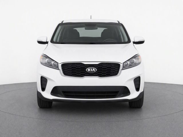 Used 2019 Snow White Pearl Kia L image 5