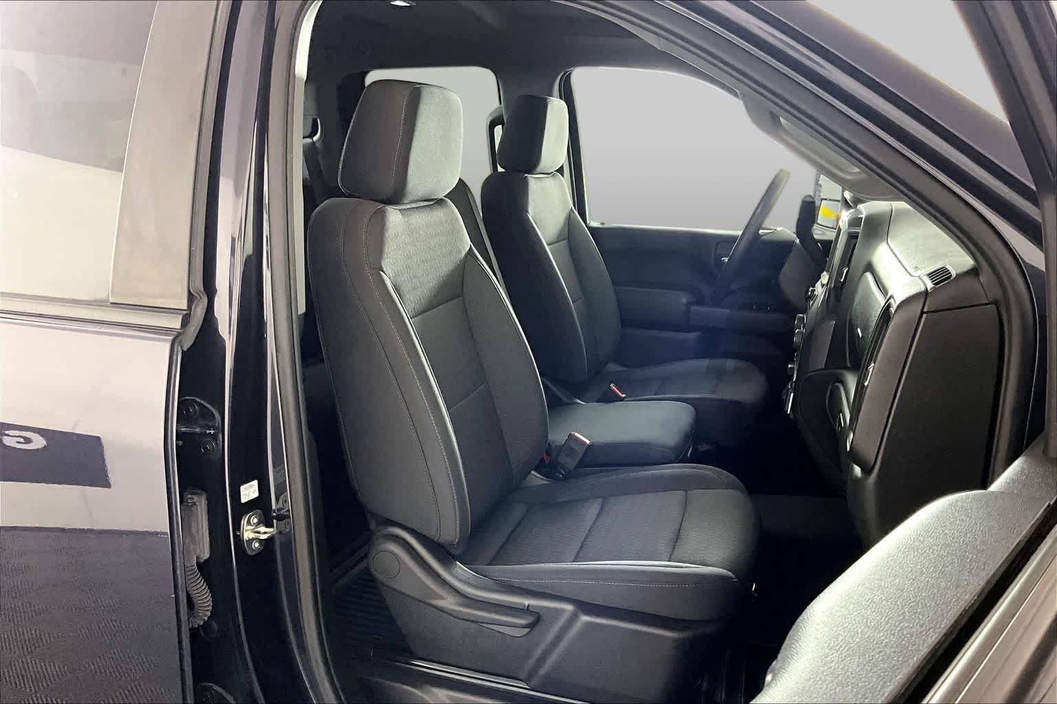 Used 2024 Dark Ash Metallic Chevrolet Custom image 9