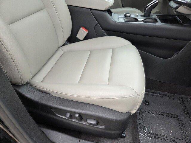 Used 2023 Stellar Black Metallic Cadillac FWD Luxury image 27