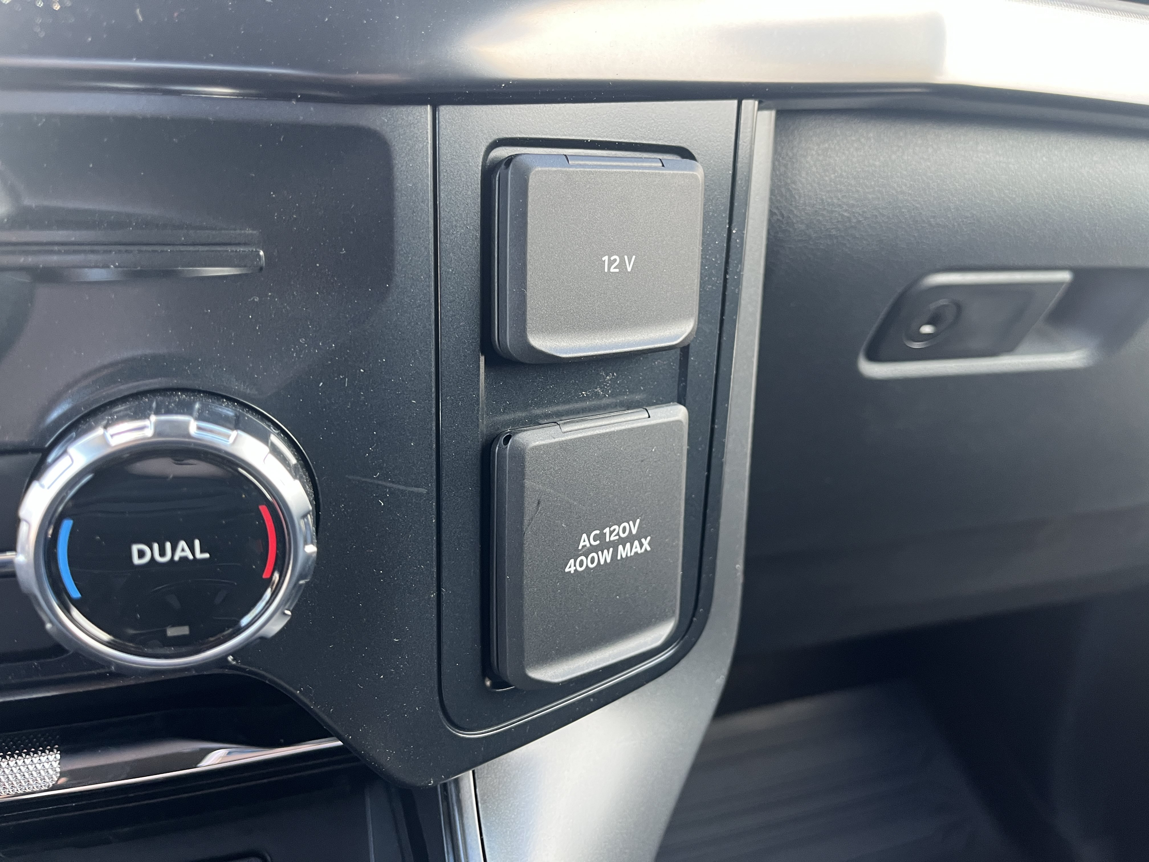 New 2026 Star White Metallic Tri-Coat Ford Lariat® image 26