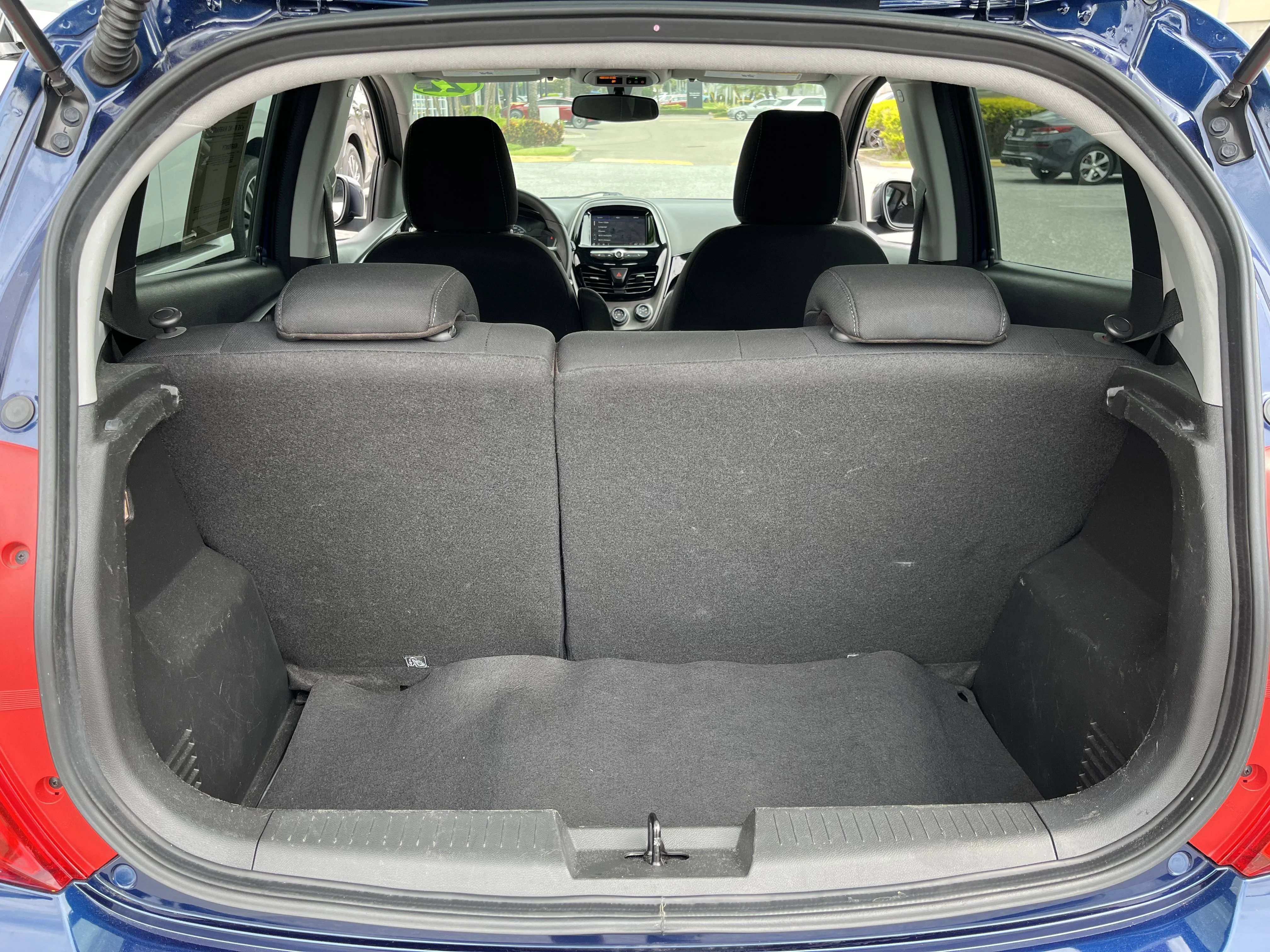 Used 2022 Blue Glow Chevrolet 1LT image 18