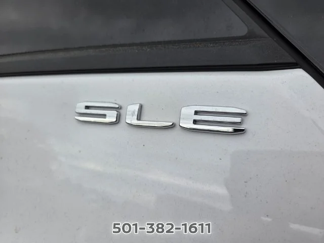 Used 2024 White GMC SLE image 15