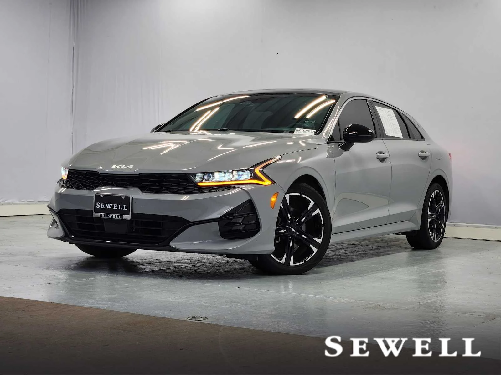 2023 Kia Optima GT-Line FWD's photo
