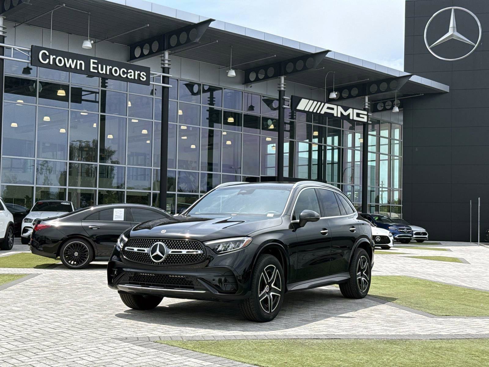 New 2026 Black Mercedes-Benz 350e 4MATIC® SUV image 1