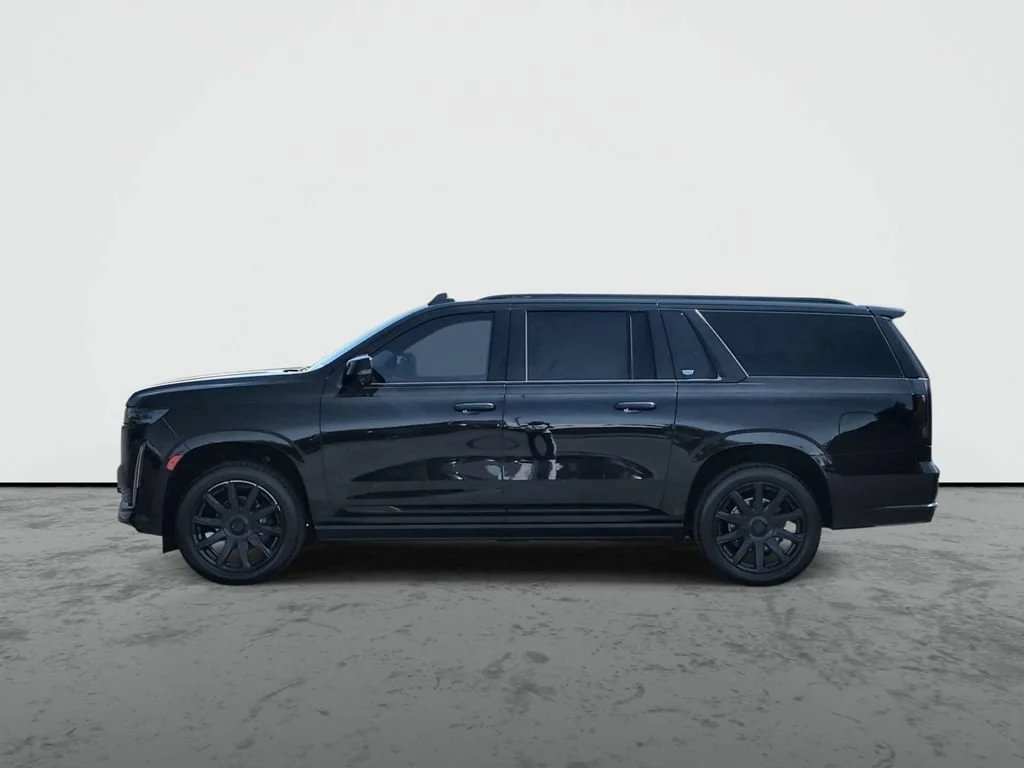 Certified Used 2023 Black Raven Cadillac Premium Luxury Platinum image 5