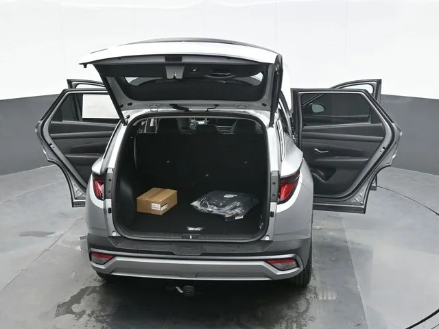 New 2026 Silver Hyundai SEL Plus image 27