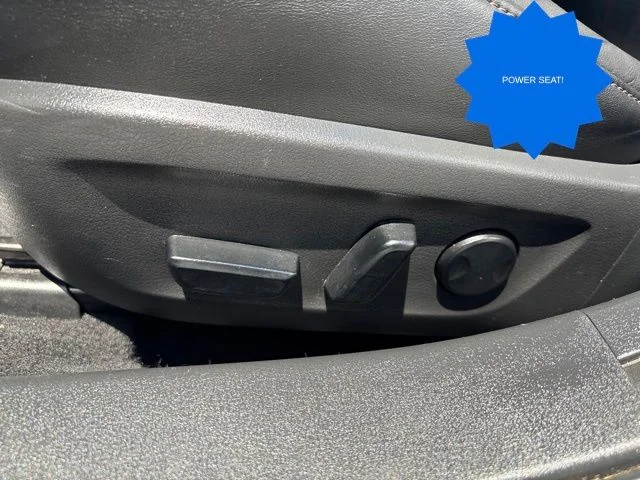 Used 2019 Blue Mazda Preferred image 13