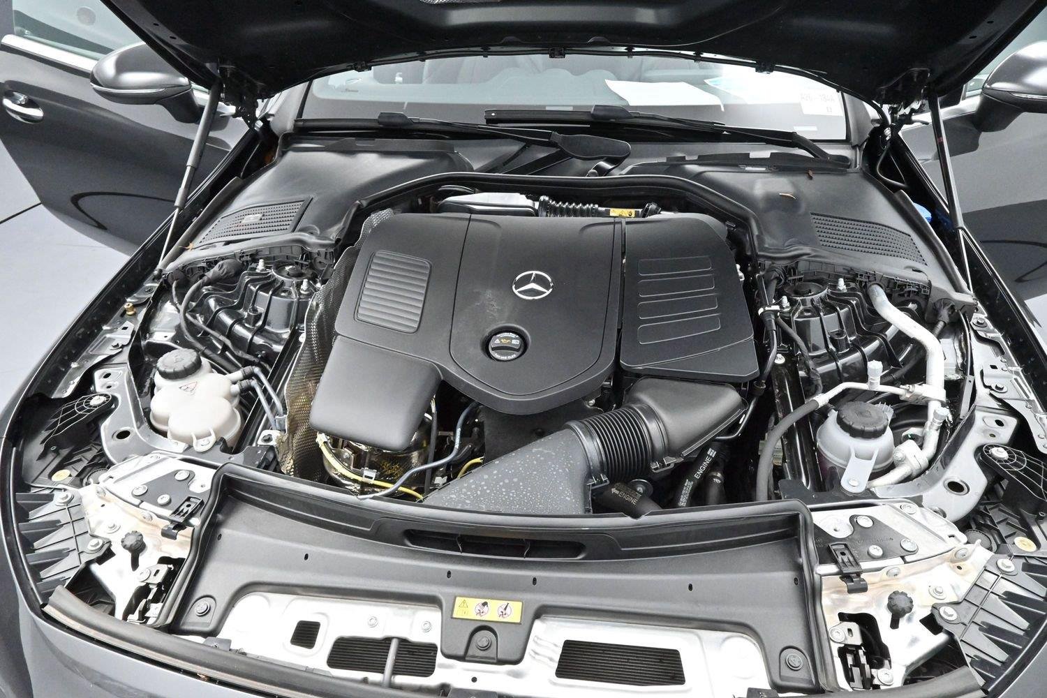 Used 2026 Graphite Gray Metallic Mercedes-Benz CLE 300 image 27