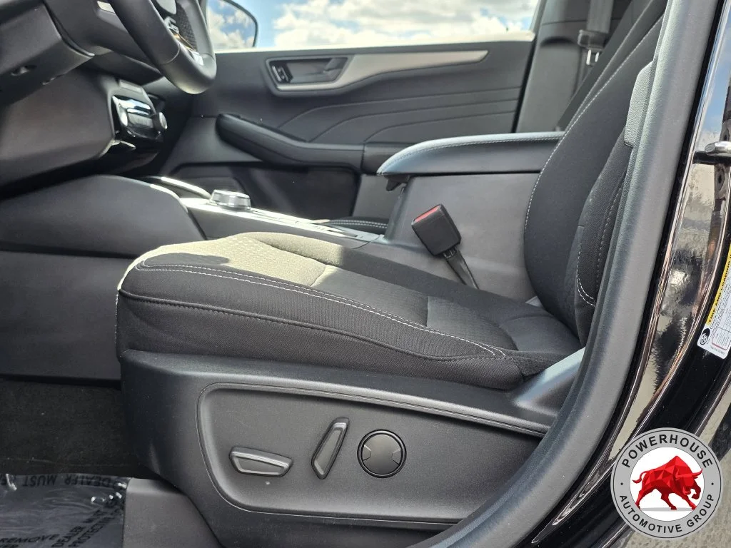 Used 2024 Black Ford Active image 24