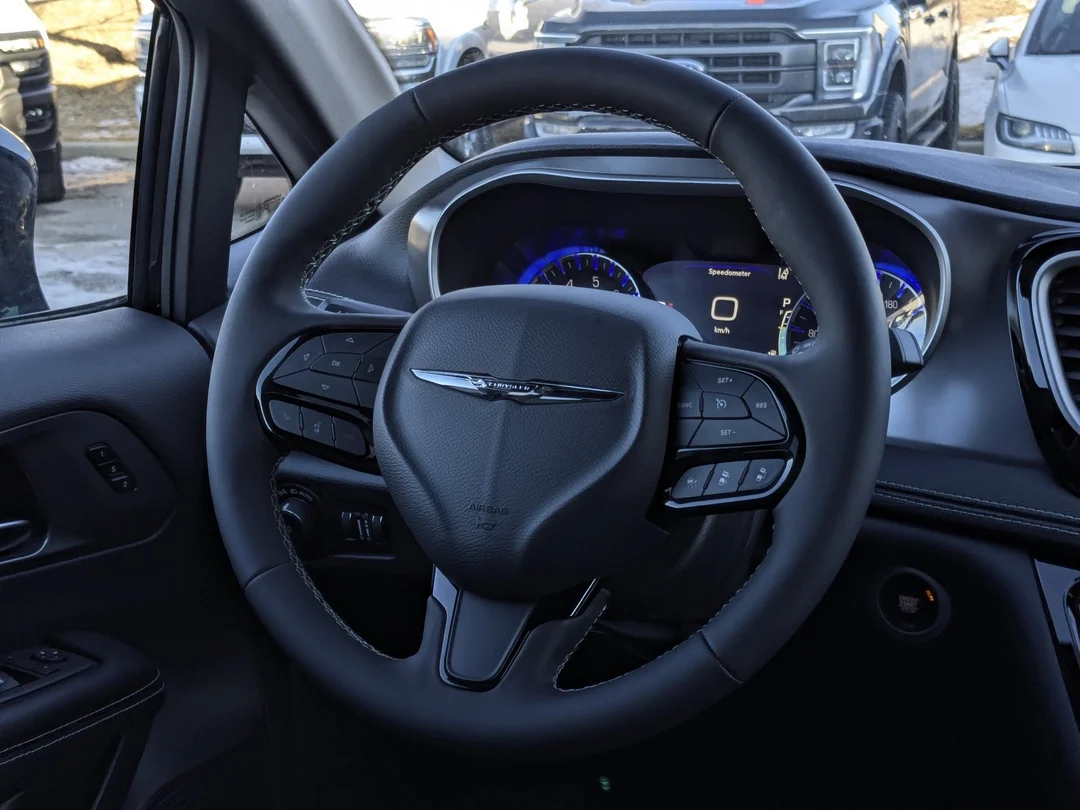 New 2026 Black Chrysler Select - - FWD - Panoramic Sunroof - Power Sliding Doors - S App Pkge & More! image 16