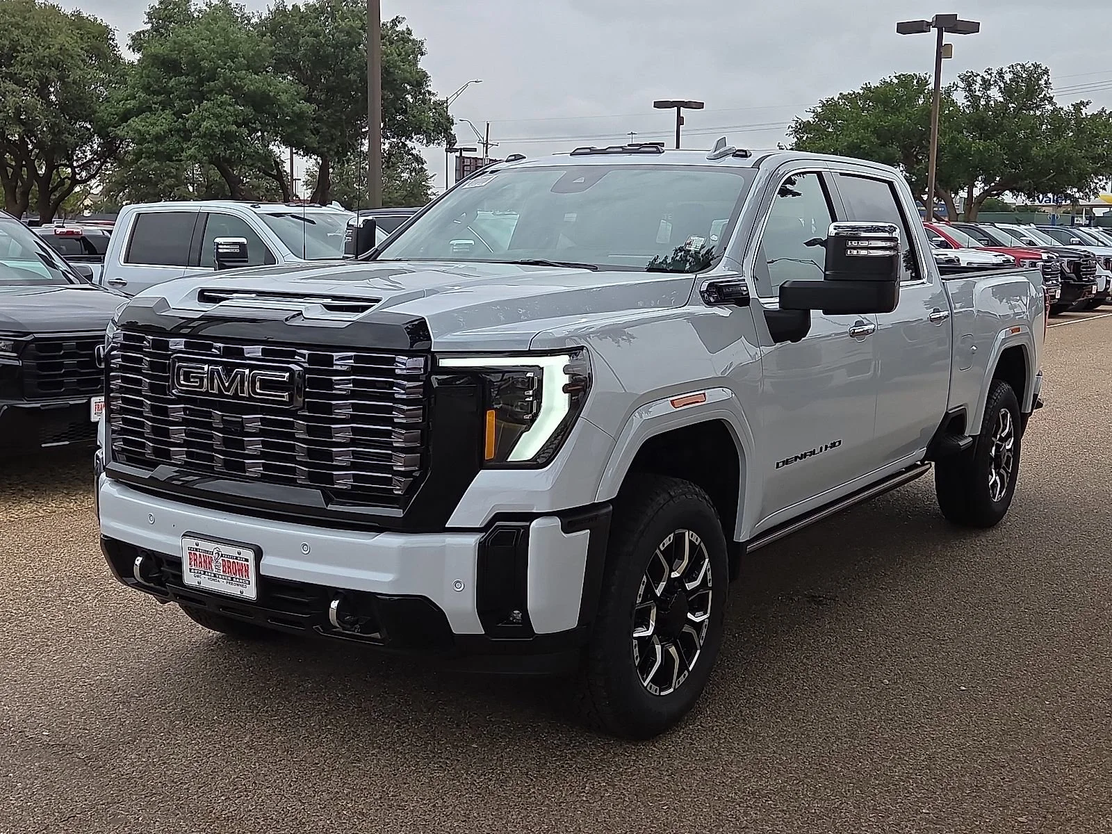 2026 GMC Sierra 2500HD Denali Ultimate - Photo 1