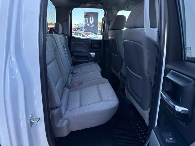 Used 2014 White Chevrolet LT image 17
