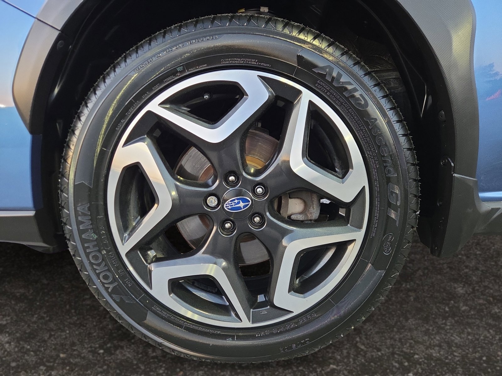 Used 2019 Quartz Blue Pearl Subaru 2.0i Limited image 14