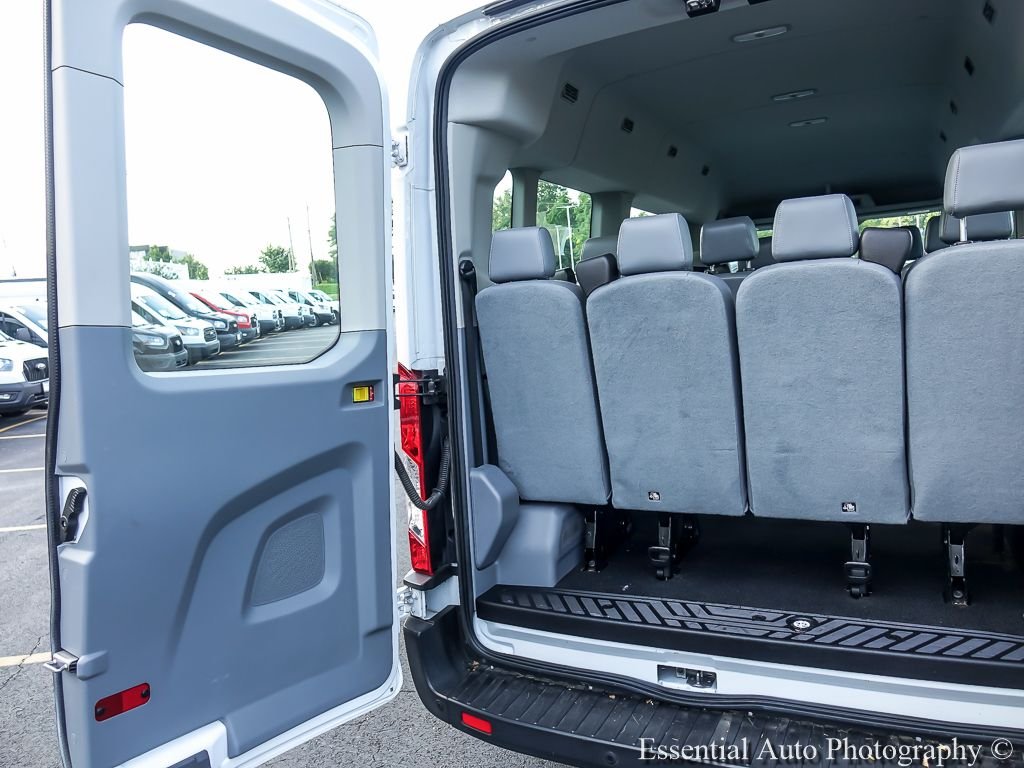 Used 2019 Oxford White Ford XL image 18