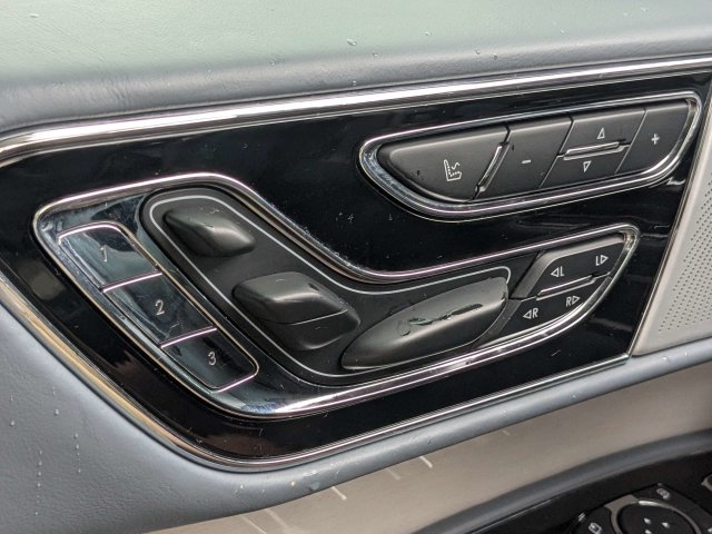 Used 2019 White Lincoln Black Label image 28