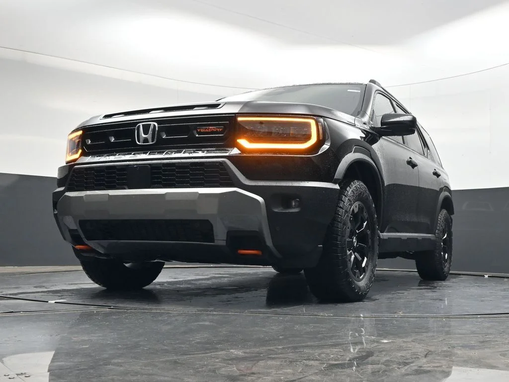 New 2026 Crystal Black Pearl Honda TrailSport Elite image 34