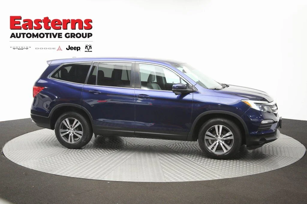 Used 2017 Blue Honda EX-L image 46