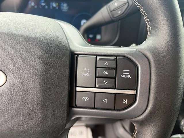 Used 2025 White Ford XL image 12