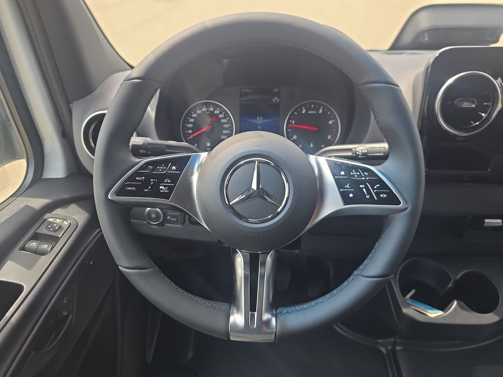 New 2026 Arctic White Mercedes-Benz Cargo 144 WB image 14