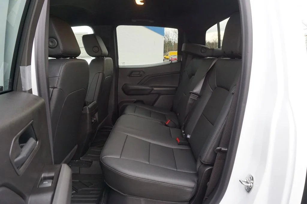 2026 Chevrolet Colorado Trail Boss - Photo 11
