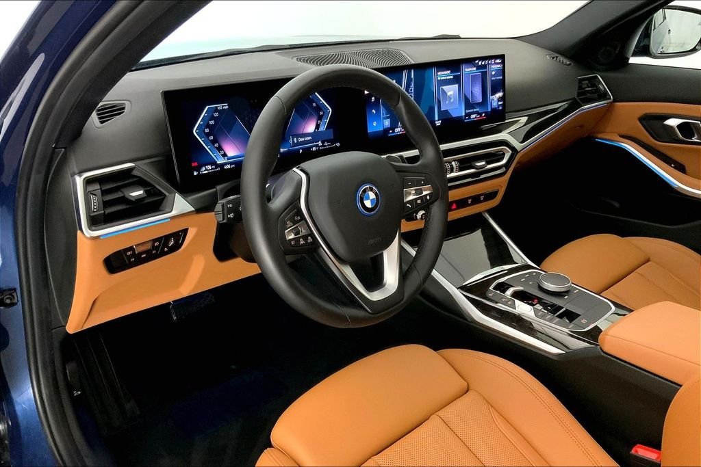Used 2023 Phytonic Blue Metallic BMW  image 21