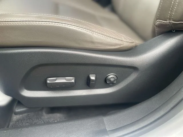 Used 2018 Gray Hyundai Limited Ultimate image 16