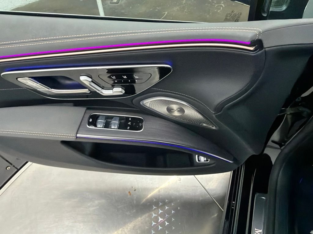 New 2026 Black Mercedes-Benz EQS 450 image 17
